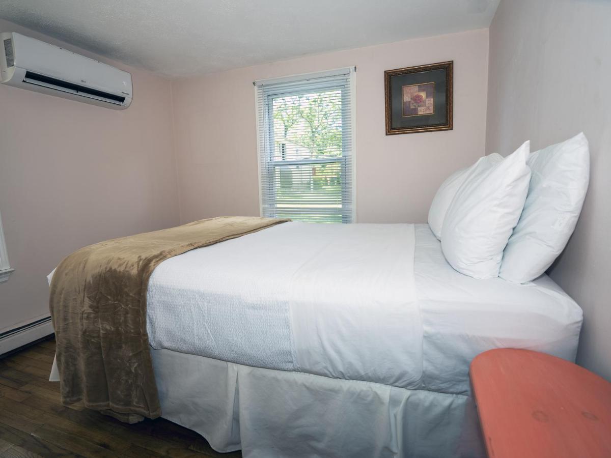 Hamptons Vacation Inn Hampton Bays Eksteriør bilde